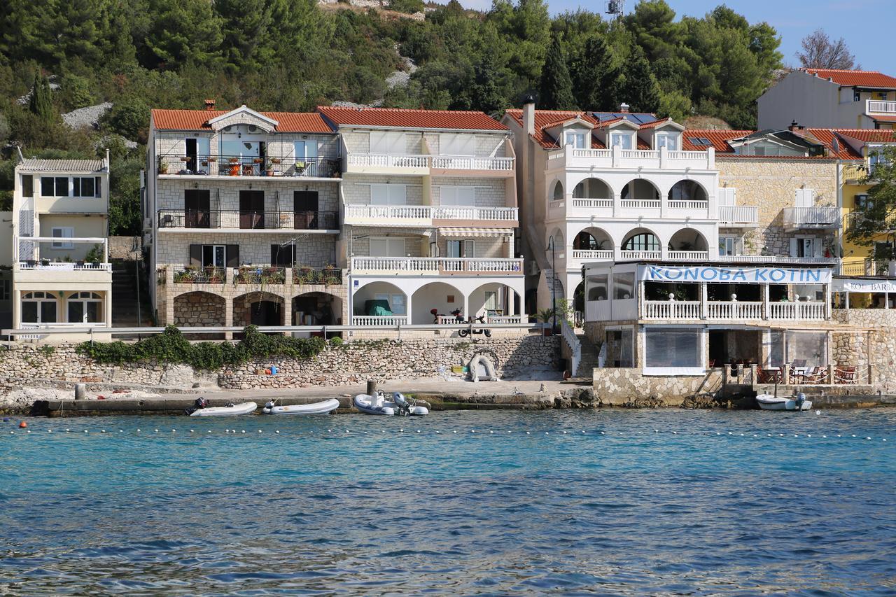 Apartments Dragica Milna  Exterior foto